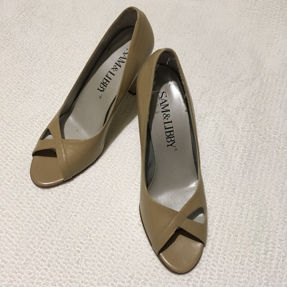 EUC Vintage Sam & Libby Tan Peeptoe Heels-Like New!!! - Picture 2 of 8